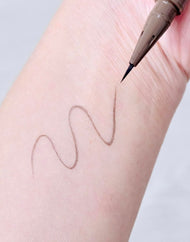 CANMAKE Slim Liquid Eyeliner