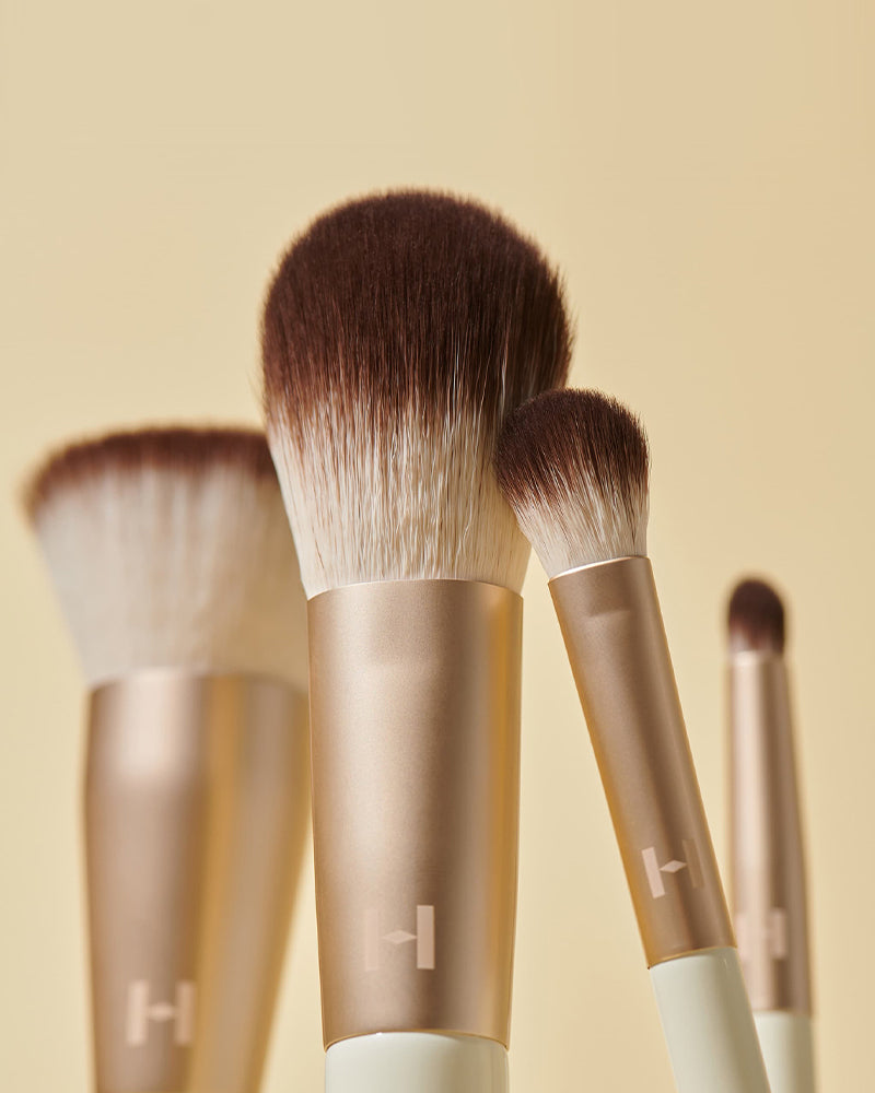 hince Eyeshadow Base Brush
