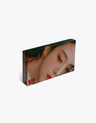 JISOO - JISOO FIRST SINGLE ALBUM [ME] (2 VERSIONS)