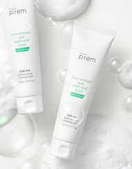 make p:rem Safe Me Relief Moisture Cleansing Foam