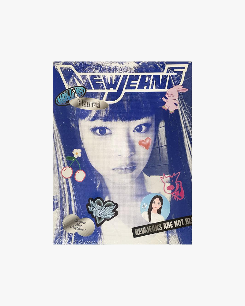 NewJeans - 1ST EP 'NEW JEANS' [BLUEBOOK VER.] (6 Versions)