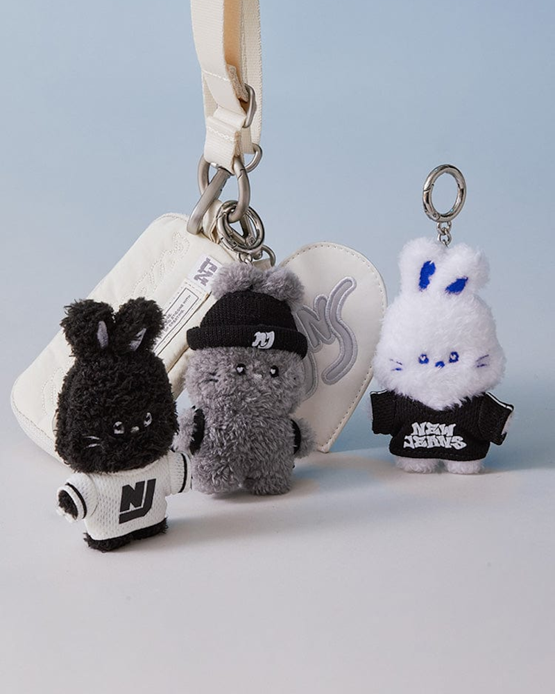 Porte-clés mini costume NewJeans Bunini
