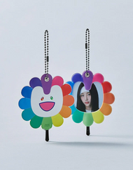 Porte-clés NewJeans x MURAKAMI FAN