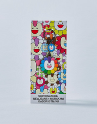 Porte-clés en métal NewJeans x MURAKAMI