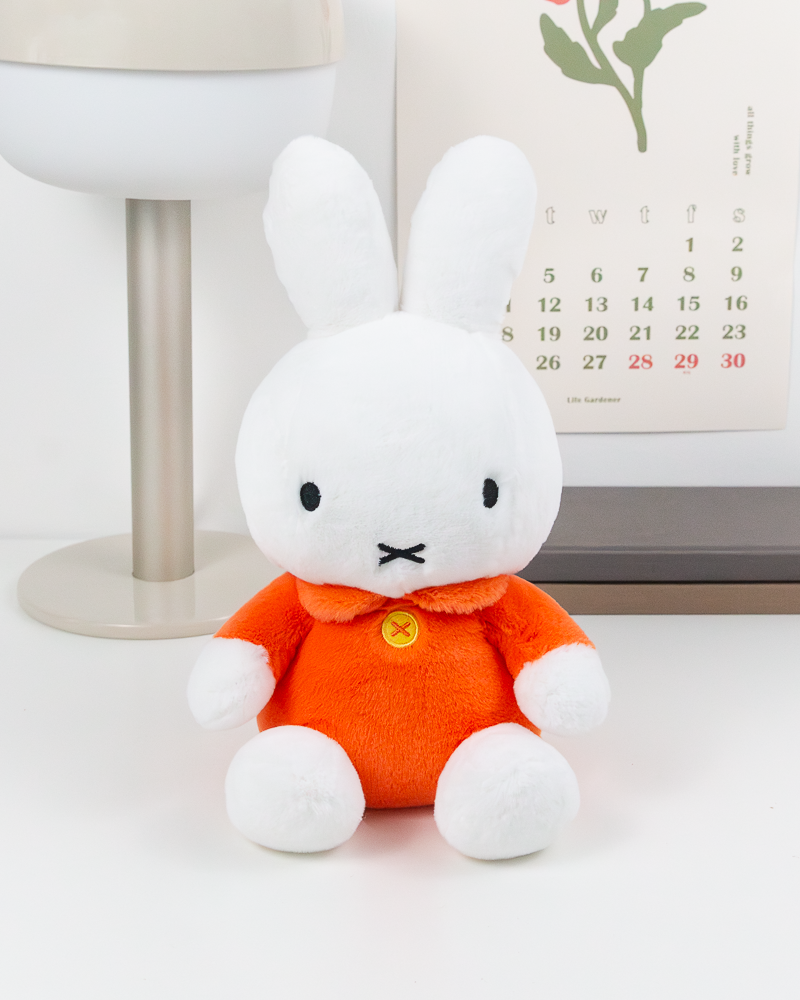 Miffy© Hug Me Plushie