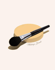 Studio 17 Blush Brush 833