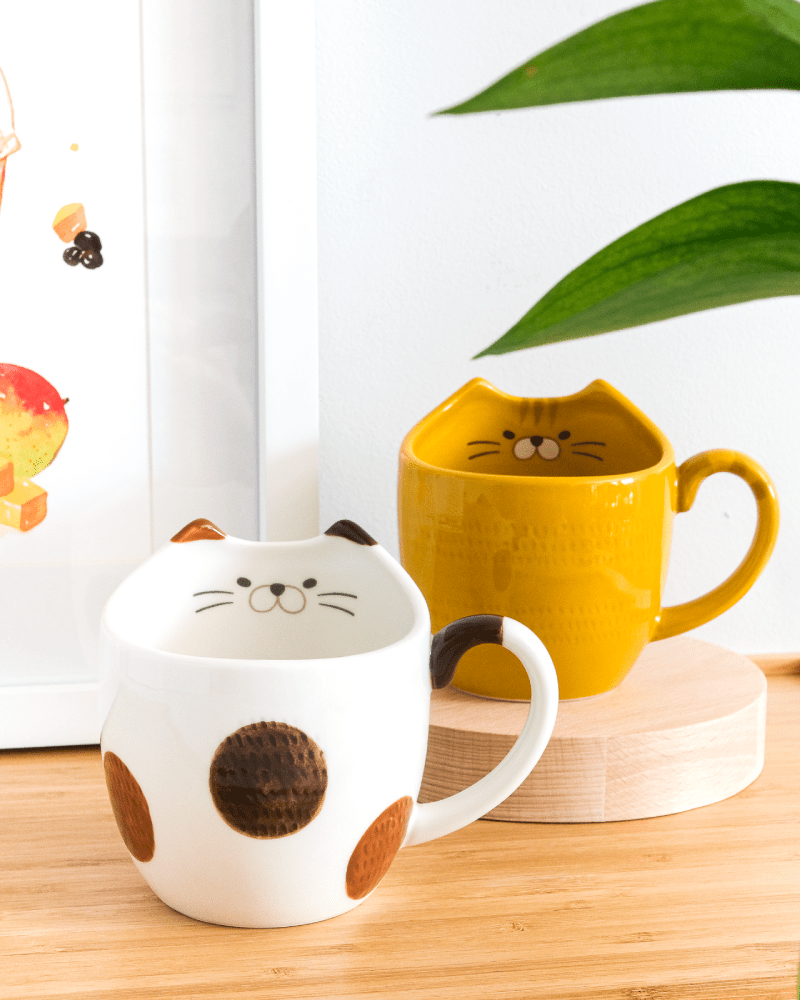 DECOLE Kannya Cat Ceramic Mug