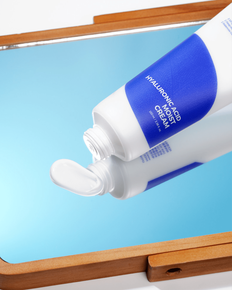 ISNTREE Hyaluronic Acid Moist Cream (Renewal)